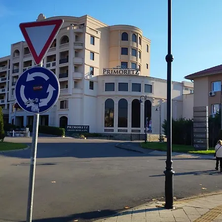 Unique Location With Parking