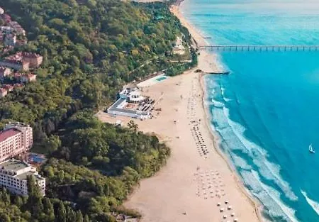 شقة Unique Location With Parking بورغاس