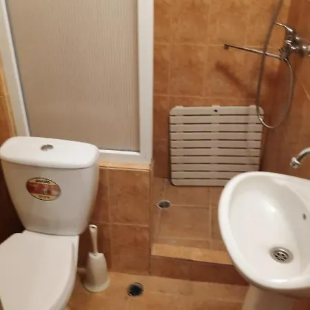 דירה Unique Location With Parking *