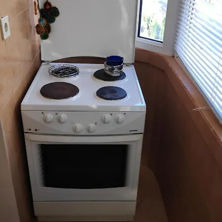 Apartment Unique Location With Parking