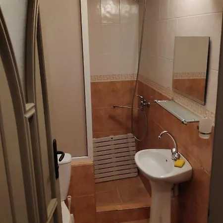 Unique Location With Parking Apartament *